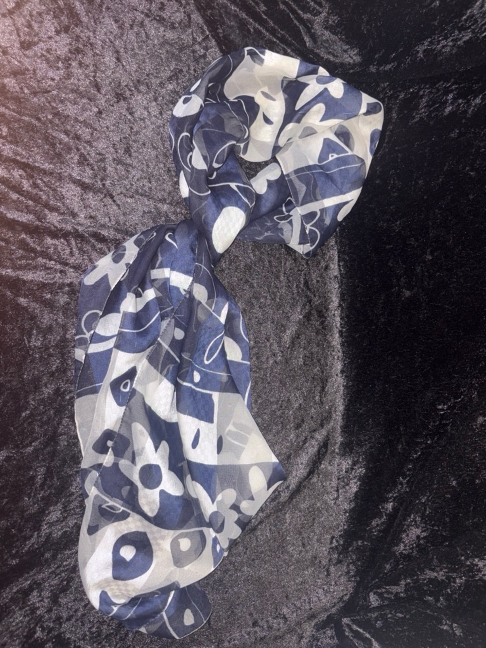 Vintage Floral Abstract Sheer Oblong Scarf One Size Blue White Retro Vibe EUC